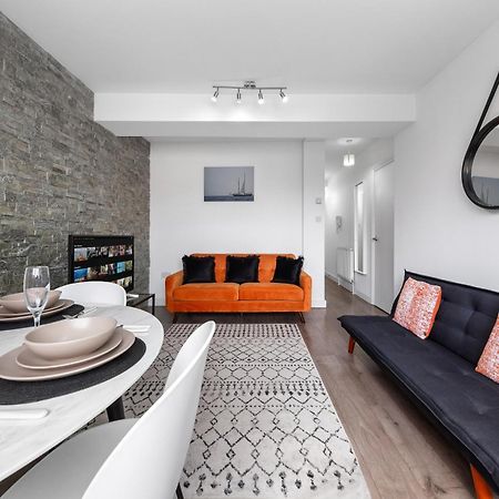 Central London Two Bedroom Serviced Apartment - Nine Elms Luxury Stay - Vauxhall & Westminster 外观 照片