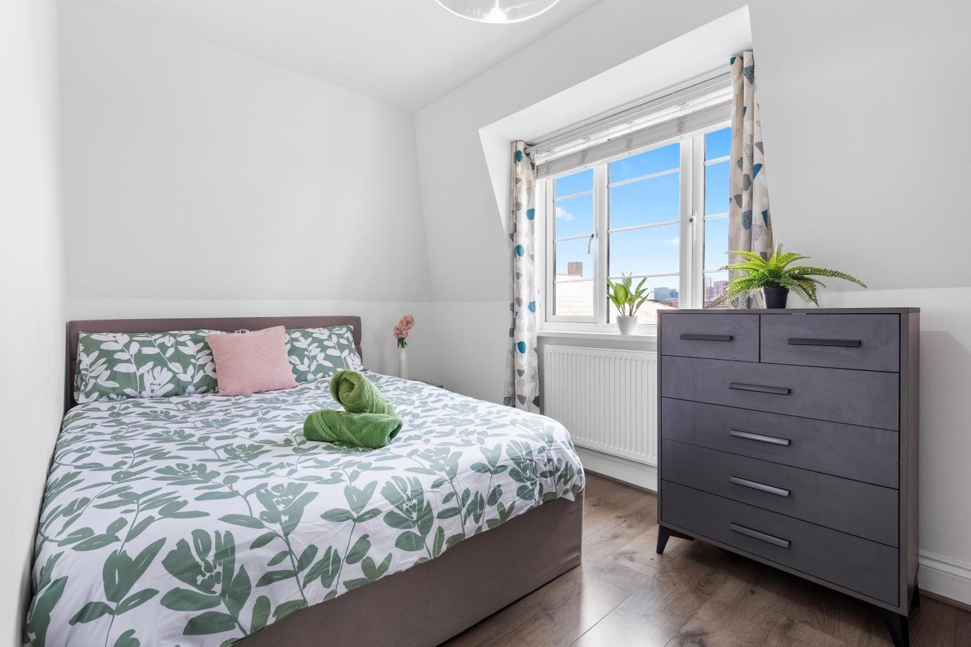 Central London Two Bedroom Serviced Apartment - Nine Elms Luxury Stay - Vauxhall & Westminster 外观 照片